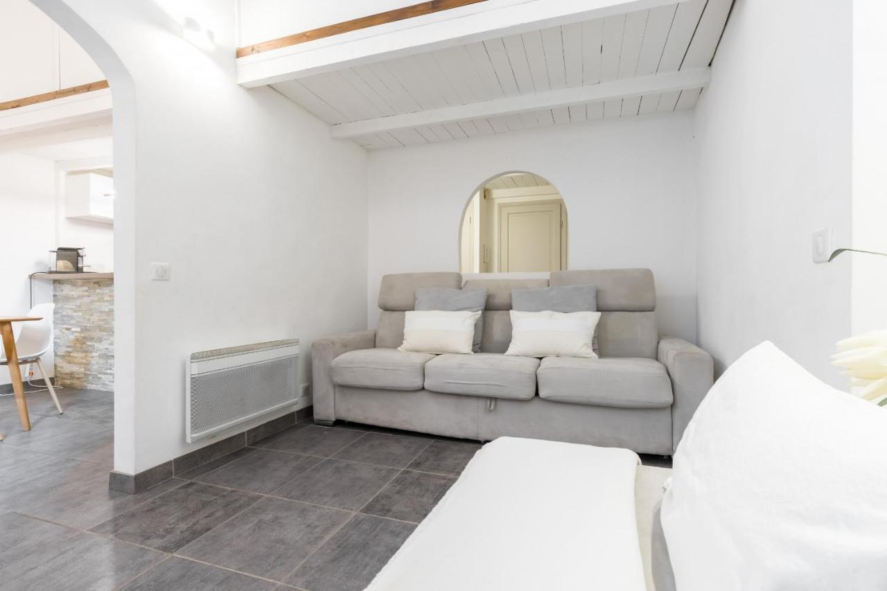 Apartment Duplex In Rue De La Prefecture Old Town 2 Bdrs *